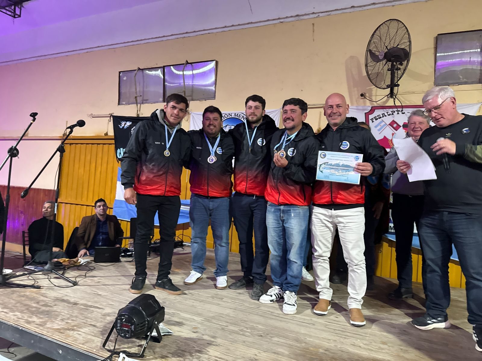 Pescadores y federaciones en la premiación
